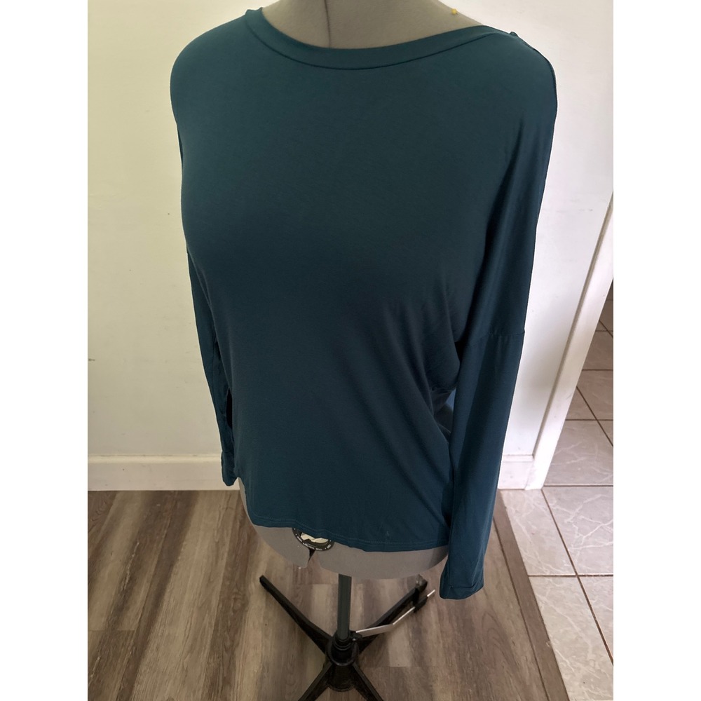 BCG Long Sleeve Top Womens Medium Teal Excellent Strappy Lattice Back Activewear